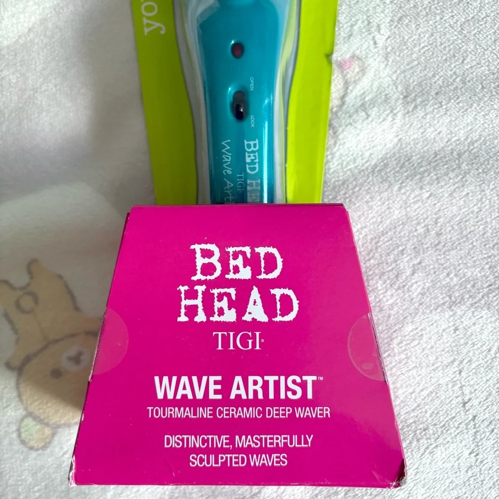 NEW Bed Head TIGI Wave Artist Heated Hair Styling Tool